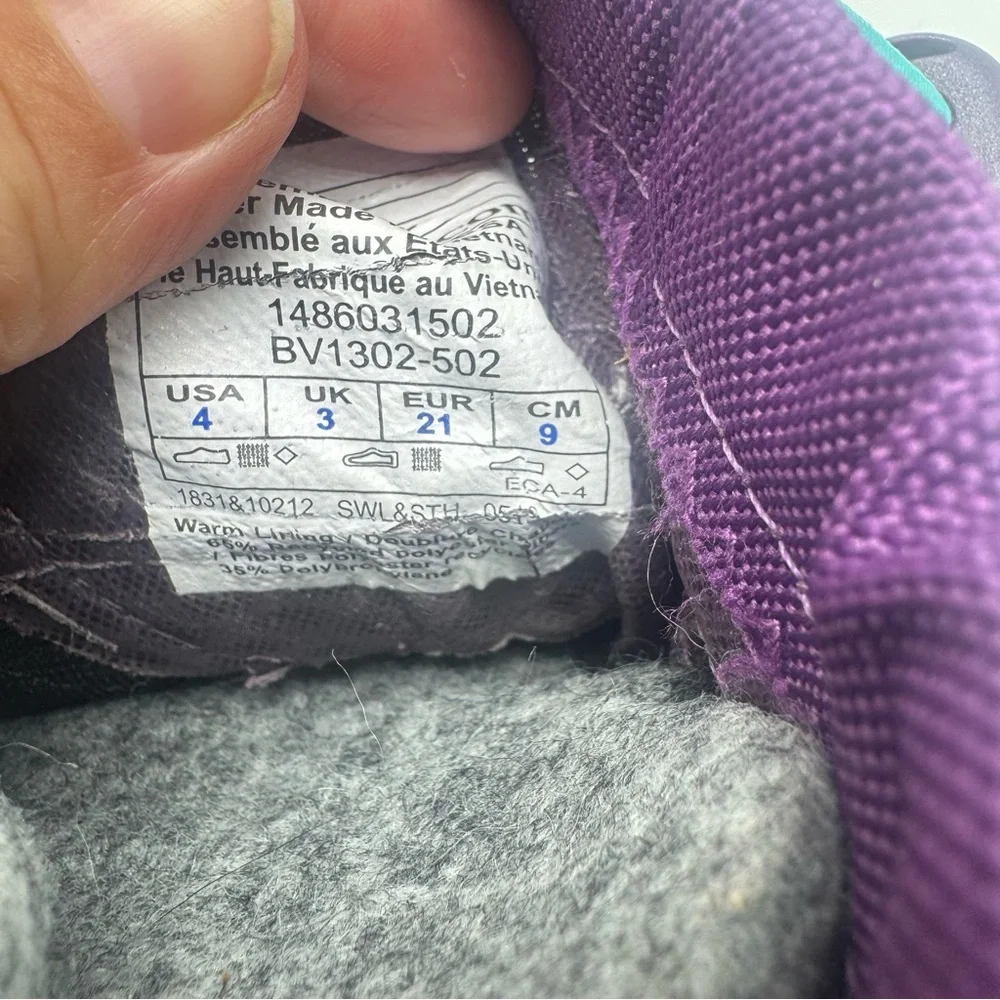 Columbia Powderbug Plus II Toddler Snow Boots Purple Gray Size 4 Winter Boot